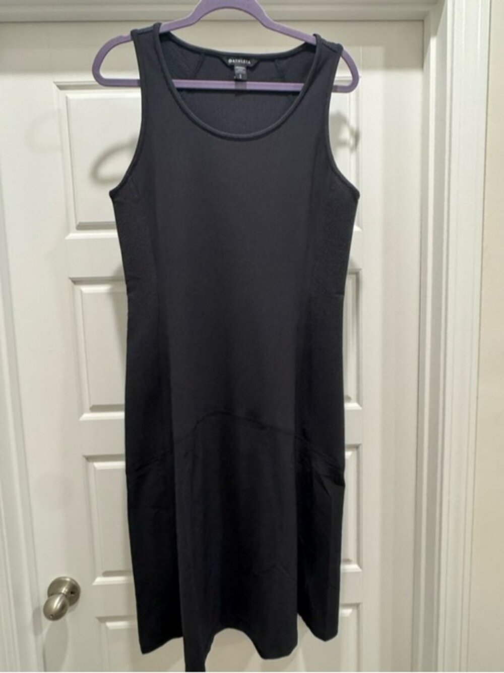 Athleta Black Sleeveless Midi Dress